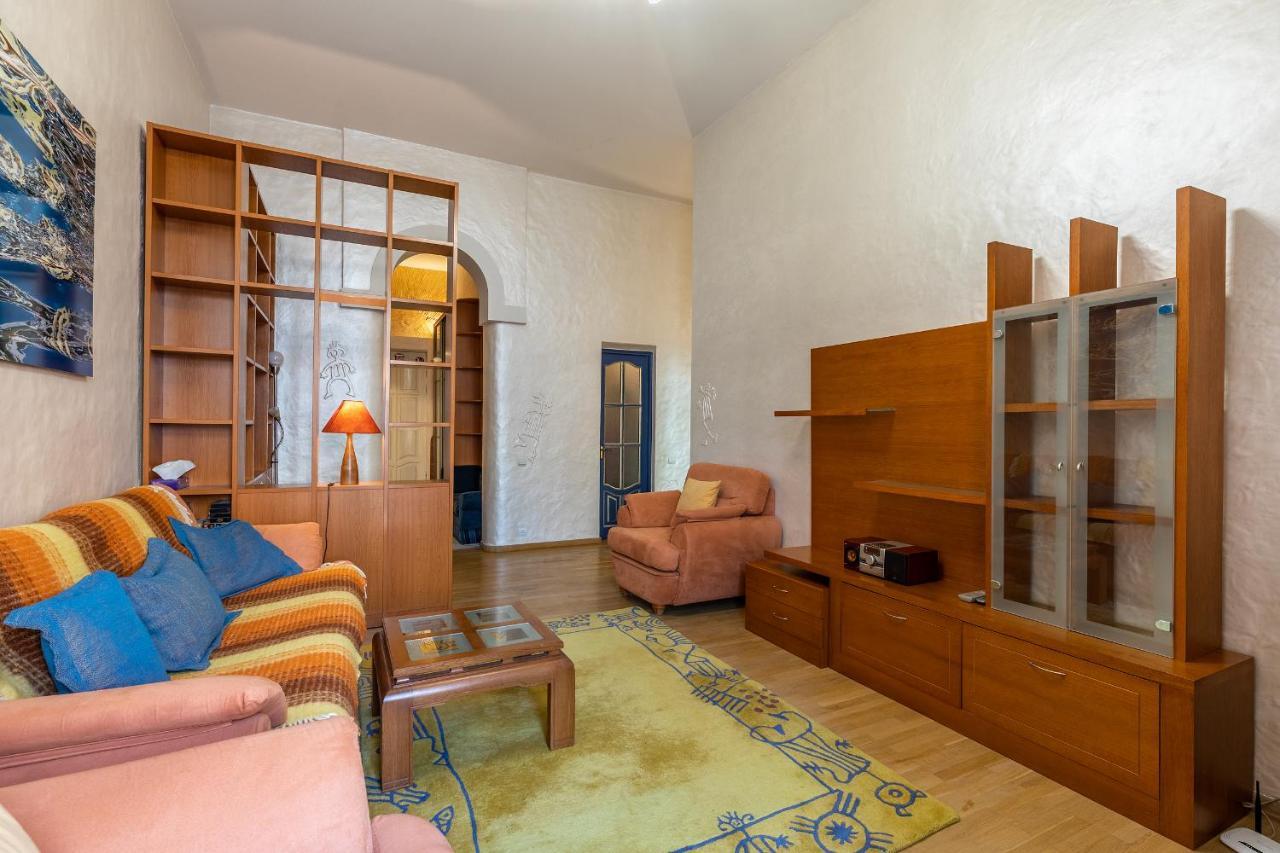 Saksaganskogo Centre Apartment Kiev Luaran gambar