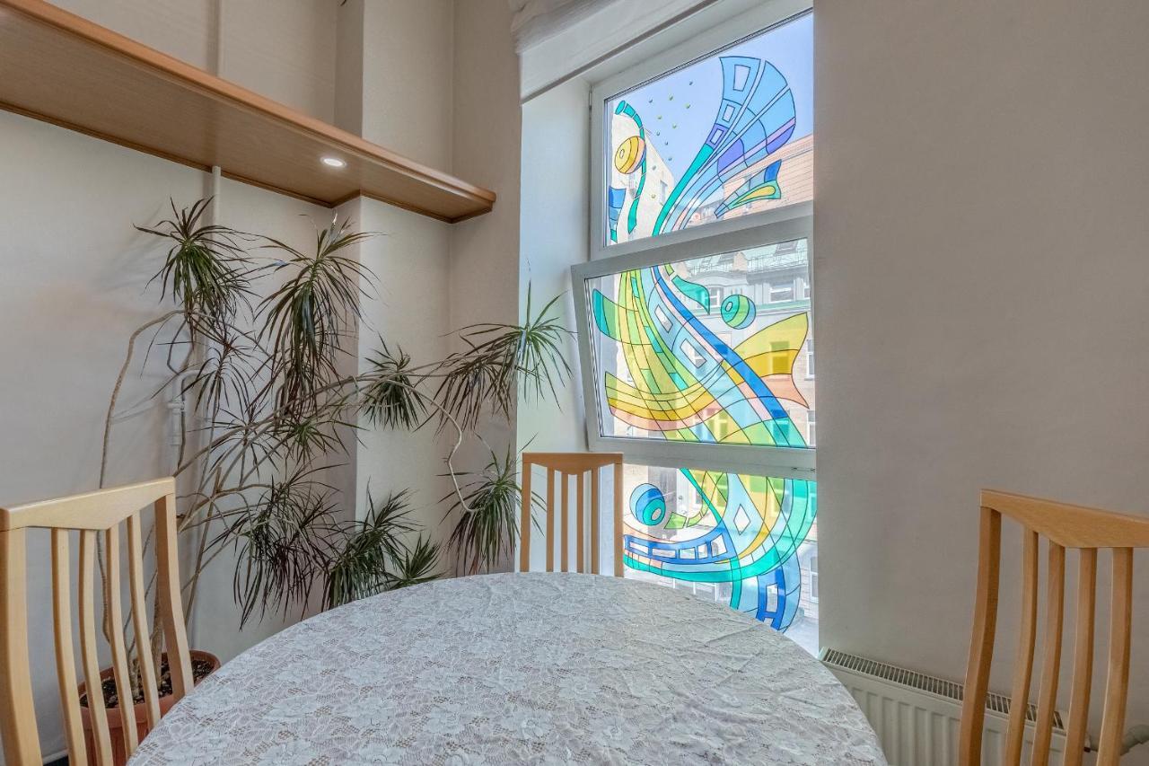 Saksaganskogo Centre Apartment Kiev Luaran gambar